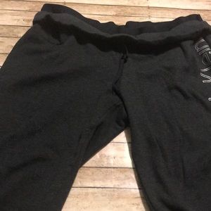 Calvin Klein Jogging Capris